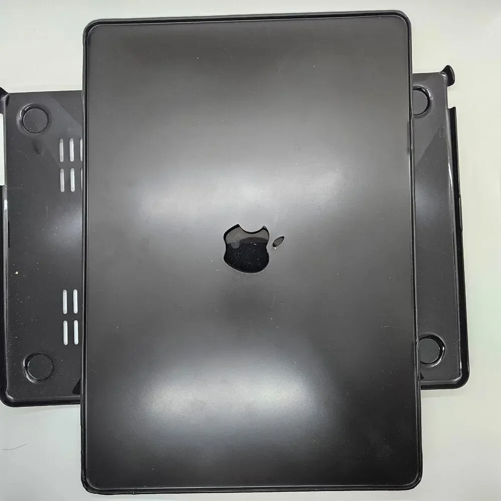Apple Labtop Case - Picture 3 of 5